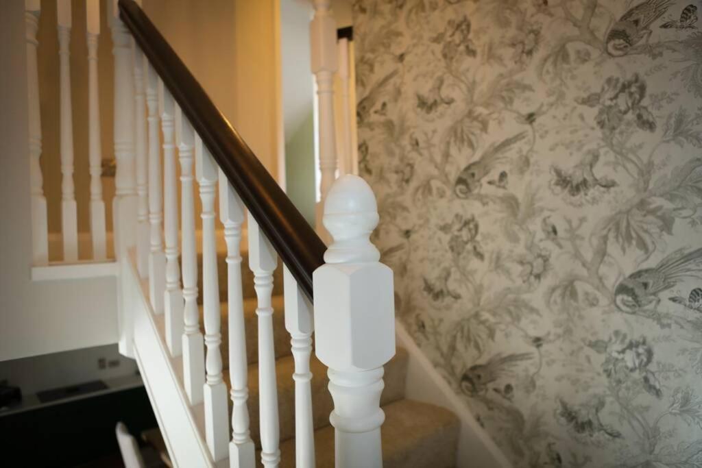 5* Self Catering Villa Nenagh Exterior photo