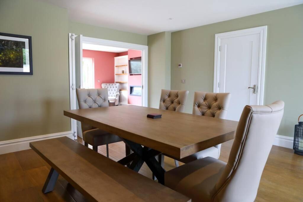 5* Self Catering Villa Nenagh Exterior photo
